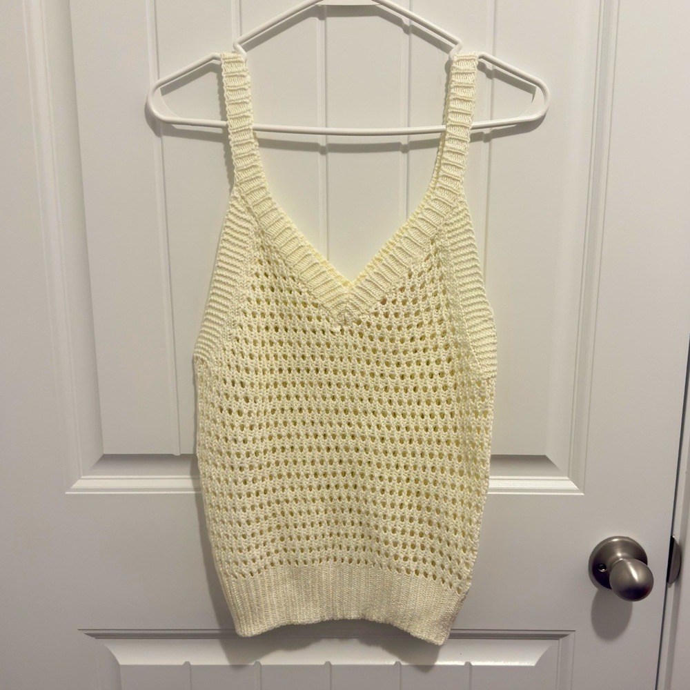 Pink Lily Women's Ivory Crochet Knit V-Neck Sleeveless Tank Top Acrylic S
